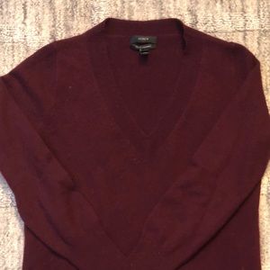 J. Crew burgundy cashmere sweater size S